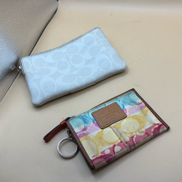 Coach Handbags - Coach Wristlet Lot Of 2 Signature card holder wallet